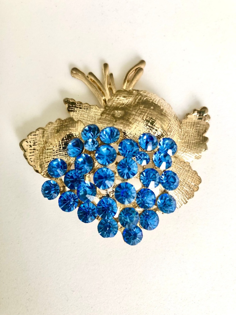 Vintage Brooch Gold Tone with Blue Crystals